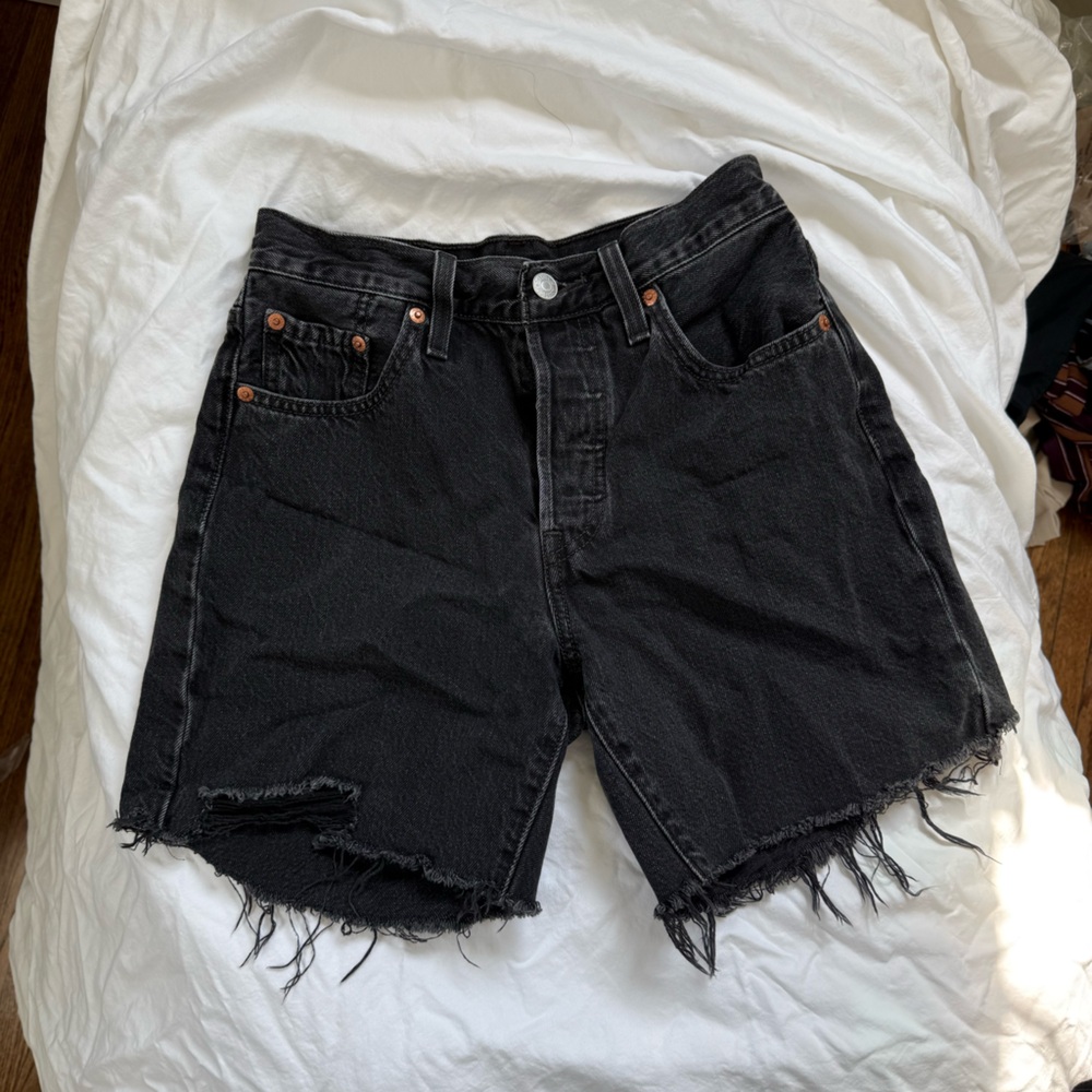 Black Levi High Waist Denim Shorts - Size 25